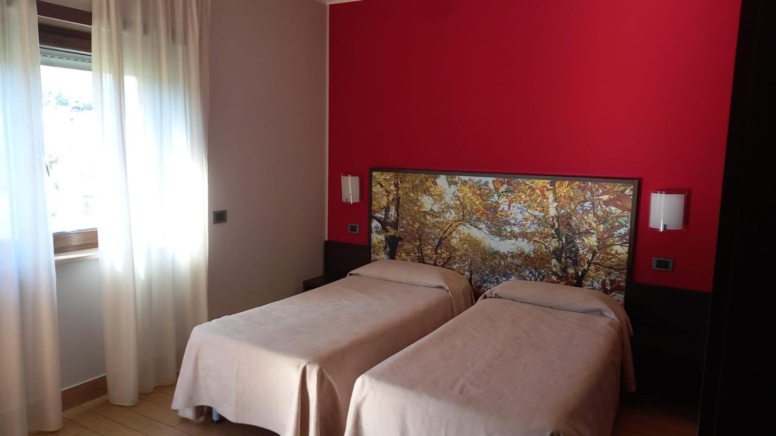 Il Boscaiolo Affittacamere Preturo Exterior foto